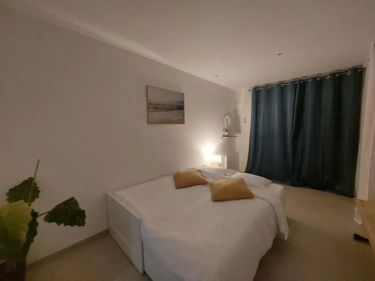 Maison Confort Proche De La Mer Sur La Cote D'Emeraude Le Minihic Sur Rance 0*, Le Minihic-sur-Rance
